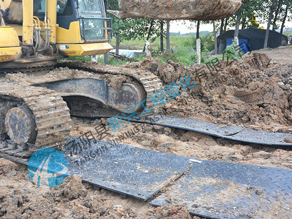 臨時道路就用高分子聚乙烯鋪路板